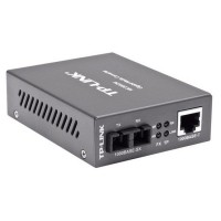 TP-Link Fast Ethernet Media Converter 2Cores MC110...